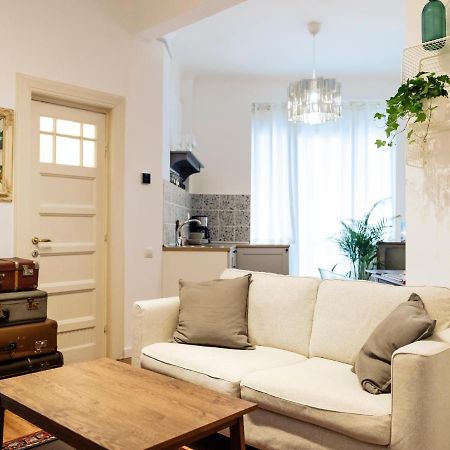 Lovely Vintage Double Studio In City Center Bucureşti Ngoại thất bức ảnh
