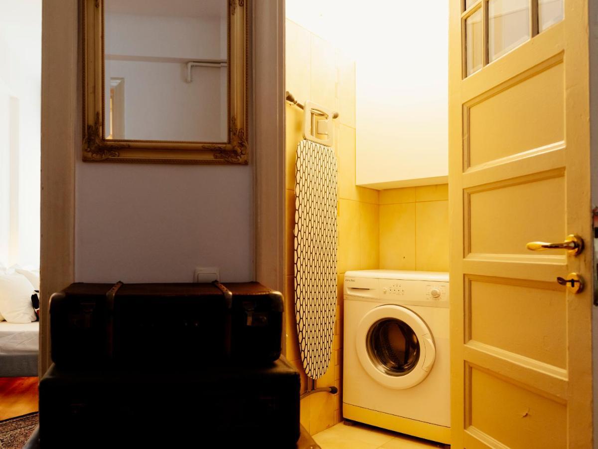 Lovely Vintage Double Studio In City Center Bucureşti Ngoại thất bức ảnh