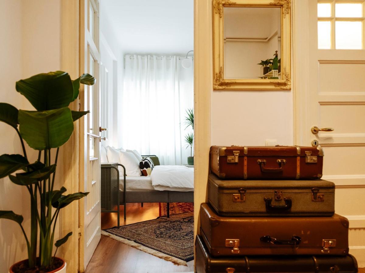 Lovely Vintage Double Studio In City Center Bucureşti Ngoại thất bức ảnh