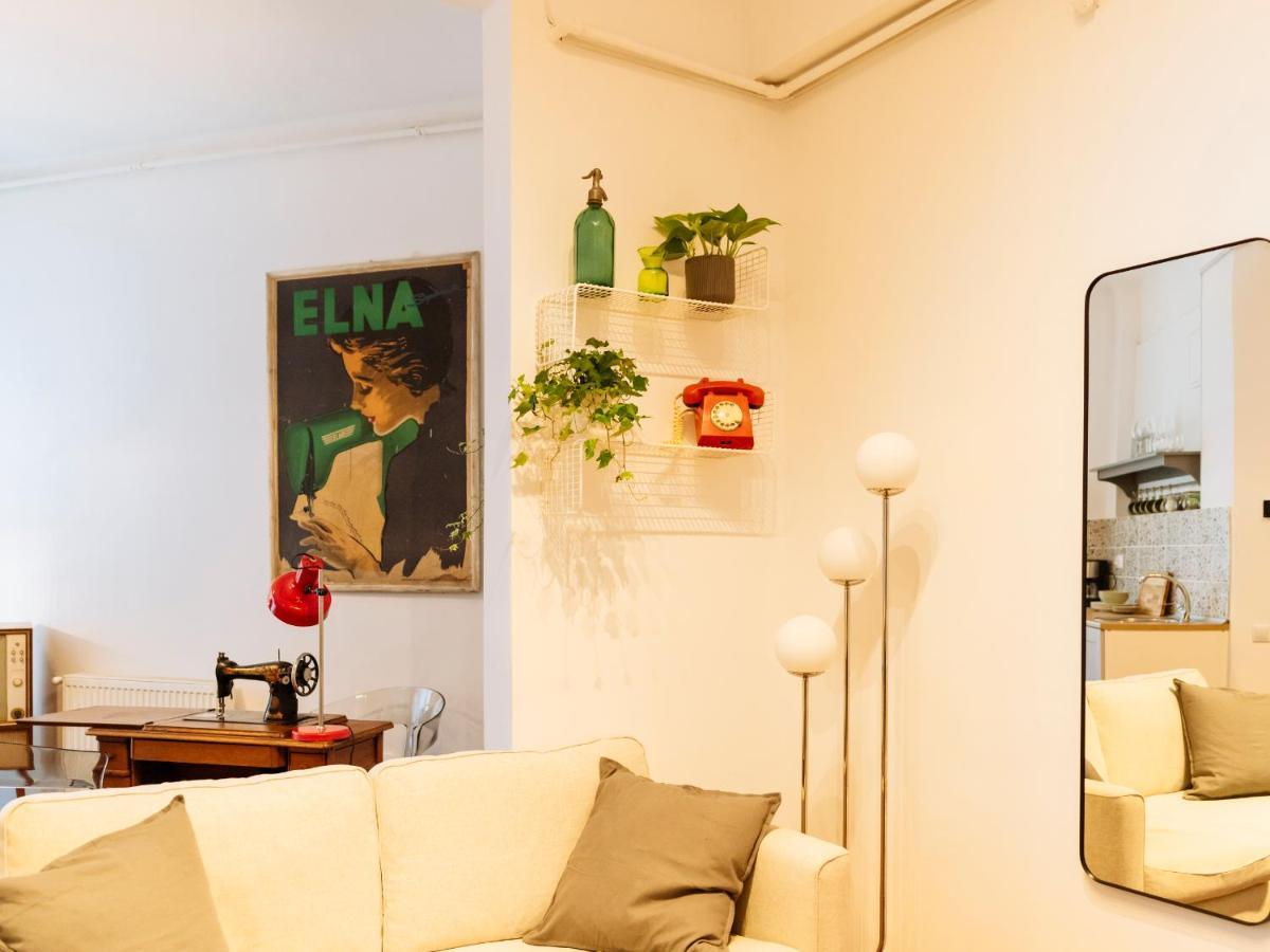 Lovely Vintage Double Studio In City Center Bucureşti Ngoại thất bức ảnh