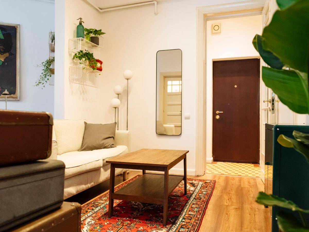 Lovely Vintage Double Studio In City Center Bucureşti Ngoại thất bức ảnh