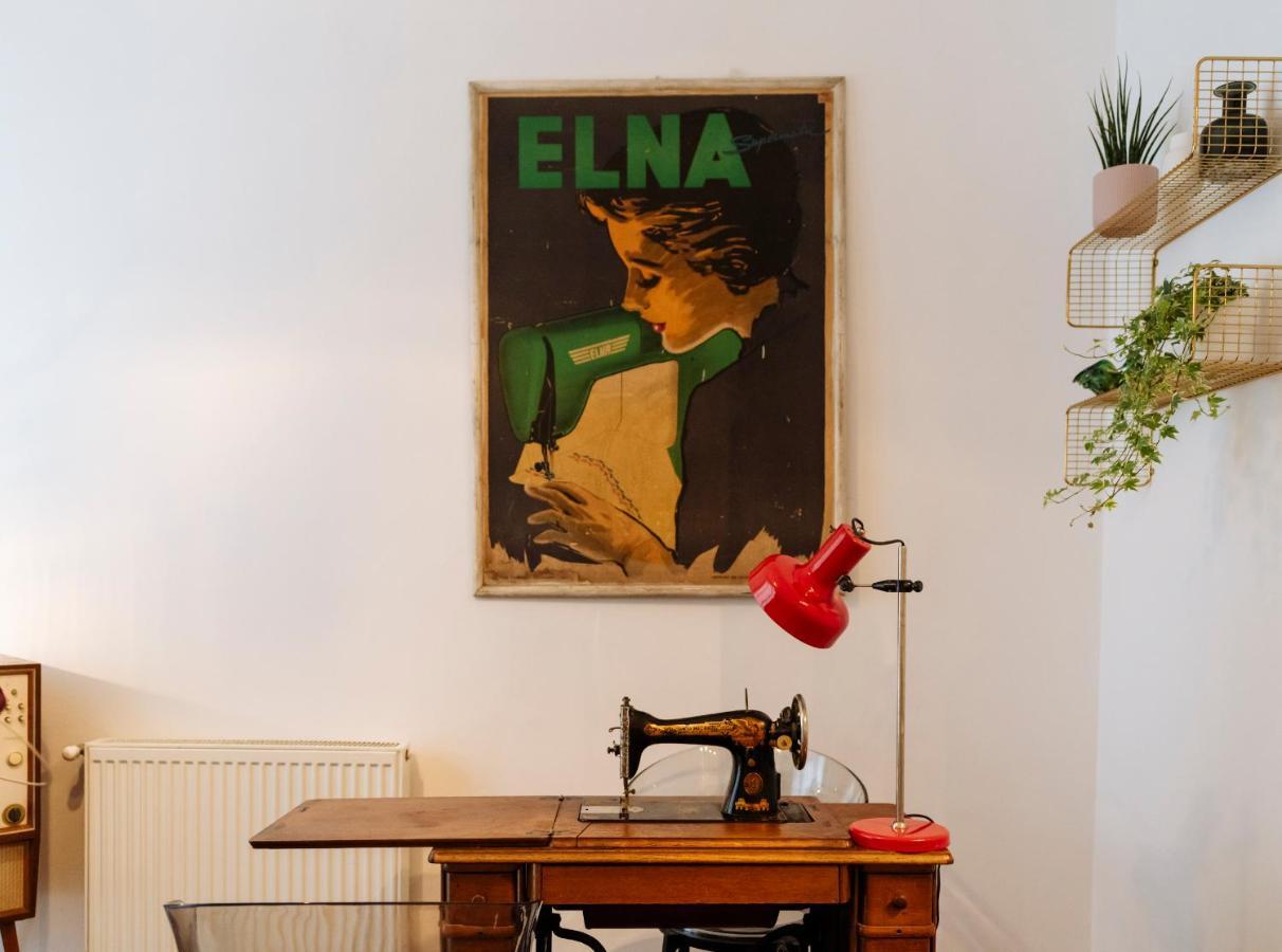 Lovely Vintage Double Studio In City Center Bucureşti Ngoại thất bức ảnh