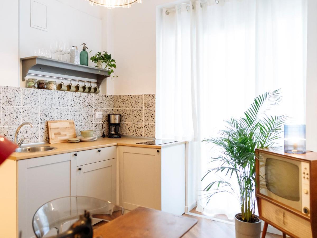 Lovely Vintage Double Studio In City Center Bucureşti Ngoại thất bức ảnh