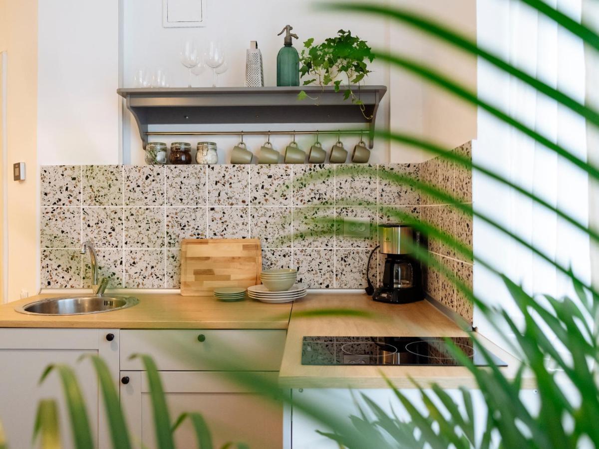 Lovely Vintage Double Studio In City Center Bucureşti Ngoại thất bức ảnh